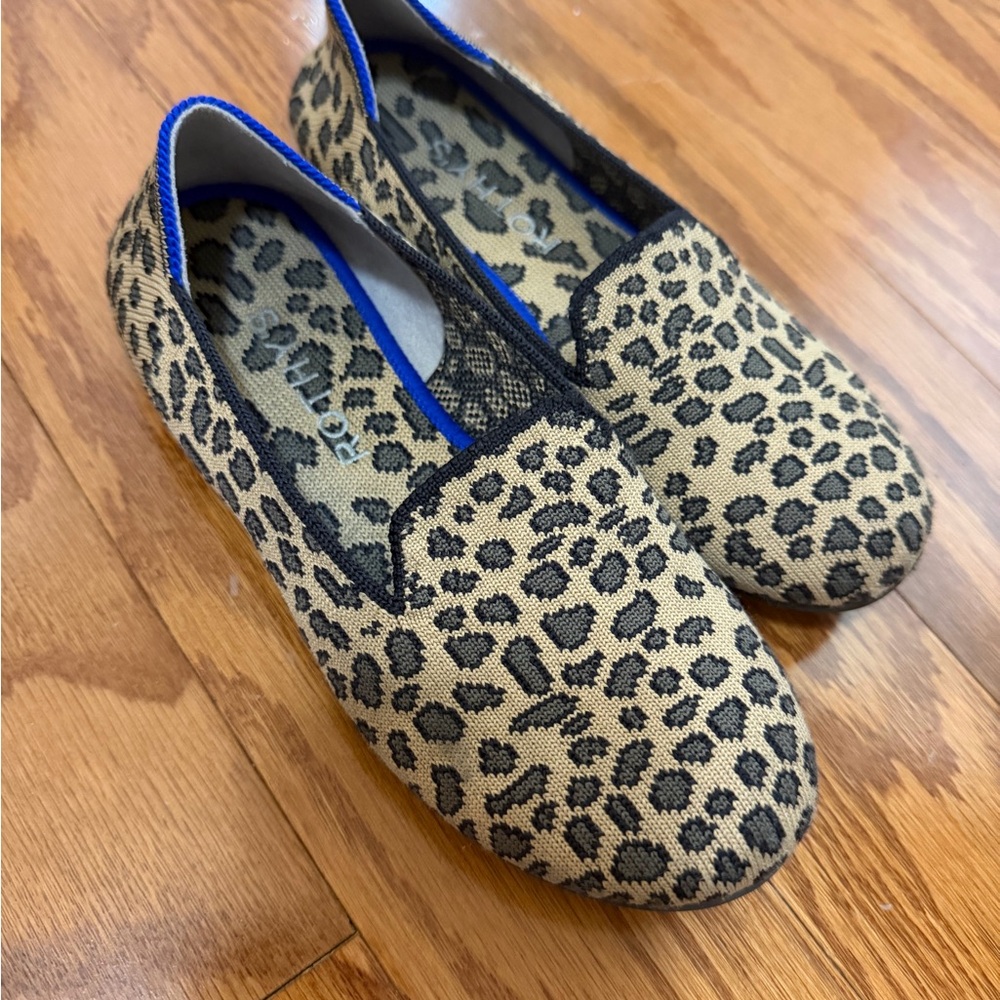 Rothy's girls cheetah print loafer ballet flats size 2 like new condition
